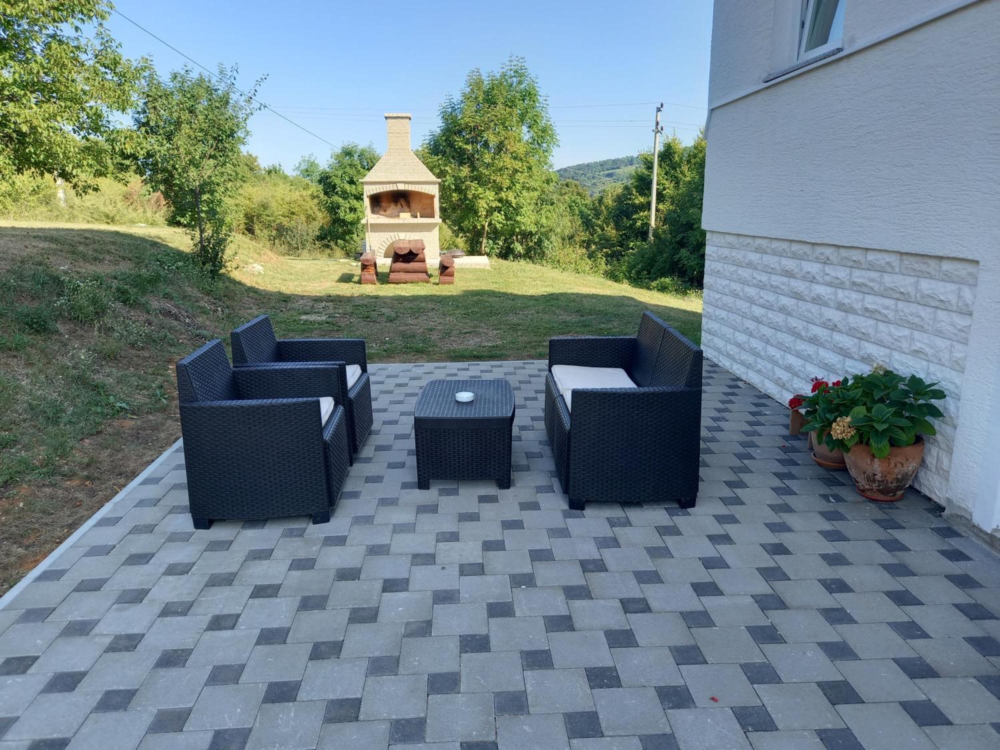Apartment Sucic Selište Drežničko Eksteriør bilde